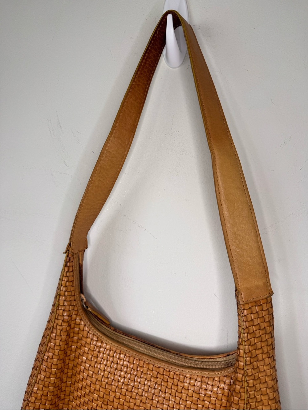 Vintage Lord & Taylor Woven Leather Hobo Shoulder Bag Y2K - Picture 4 of 12